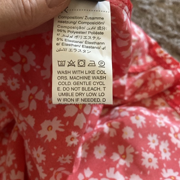 Women’s dressy shorts - Picture 3 of 3